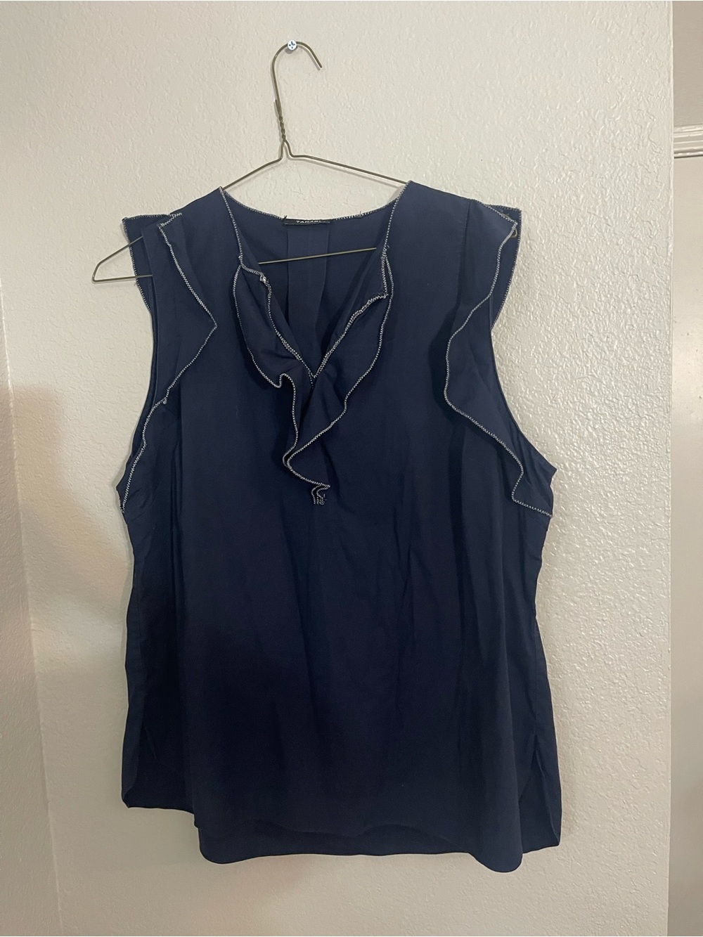 Tahari Navy Sleeveless Ruffle V-Neck Blouse